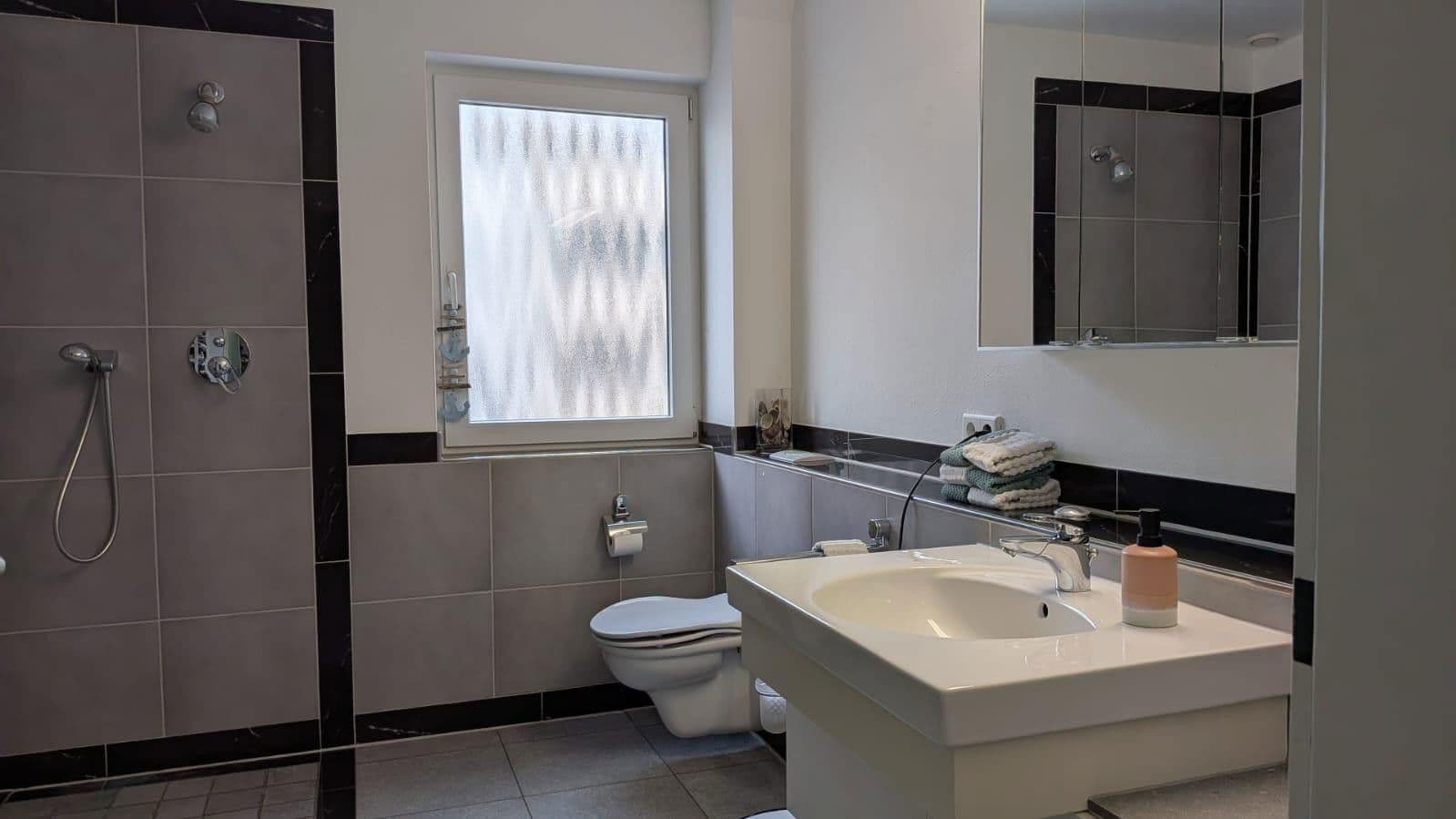 Prodej bytu 5+1 240 m², Pulheim, Severní Porýní-Vestfálsko Prodej bytu 5+1 240 m², Pulheim, Severní Porýní-Vestfálsko