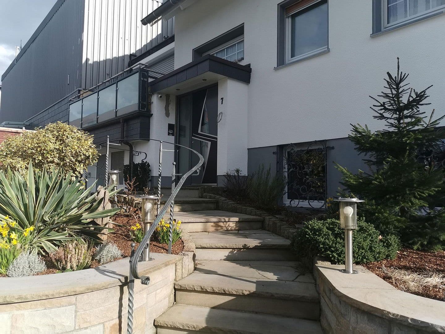 Prodej domu 490 m², pozemek 997 m², Iserlohn, Severní Porýní-Vestfálsko Prodej domu 490 m², pozemek 997 m², Iserlohn, Severní Porýní-Vestfálsko