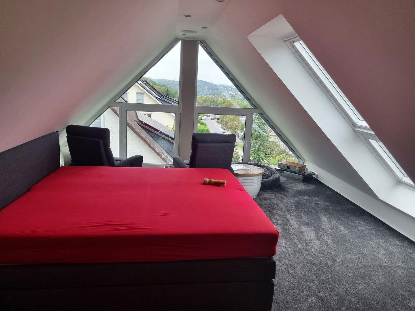 Prodej domu 490 m², pozemek 997 m², Iserlohn, Severní Porýní-Vestfálsko Prodej domu 490 m², pozemek 997 m², Iserlohn, Severní Porýní-Vestfálsko