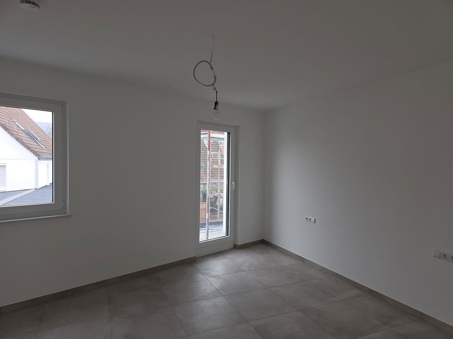 Pronájem bytu 2+kk 57 m², Eberstadt, Bádensko-Württembersko Pronájem bytu 2+kk 57 m², Eberstadt, Bádensko-Württembersko