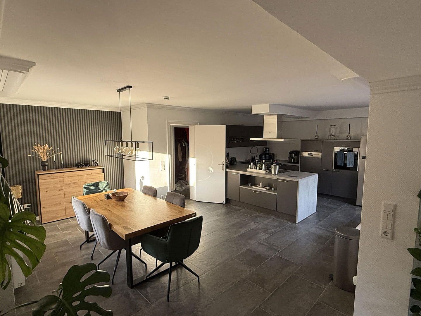 Prodej domu 125 m², pozemek 718 m², Neumünster, Šlesvicko-Holštýnsko Prodej domu 125 m², pozemek 718 m², Neumünster, Šlesvicko-Holštýnsko