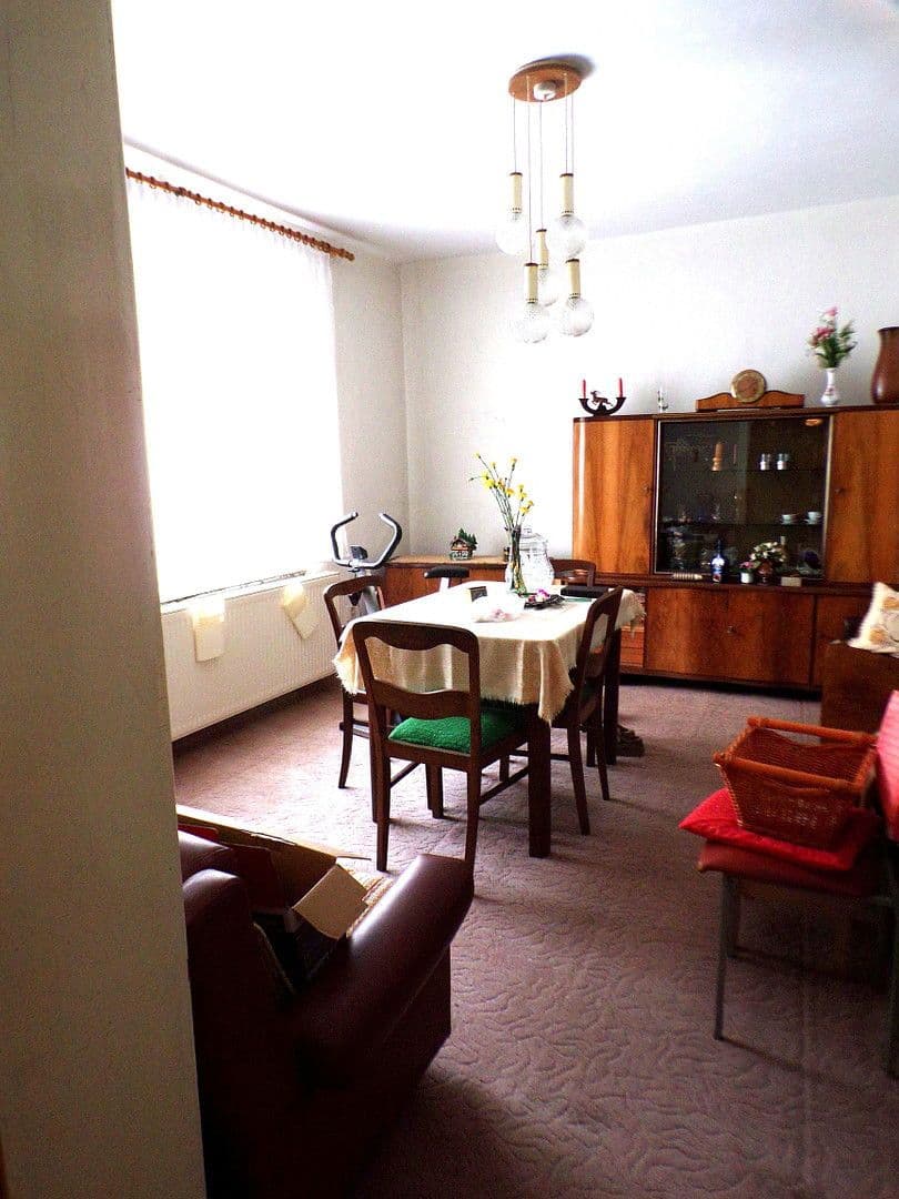 Prodej domu 137 m², pozemek 740 m², Lauchhammer, Braniborsko Prodej domu 137 m², pozemek 740 m², Lauchhammer, Braniborsko