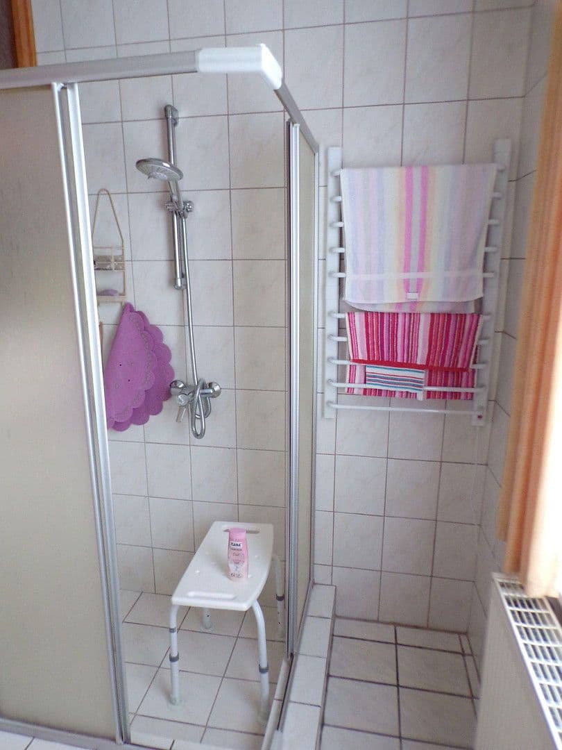 Prodej domu 137 m², pozemek 740 m², Lauchhammer, Braniborsko Prodej domu 137 m², pozemek 740 m², Lauchhammer, Braniborsko