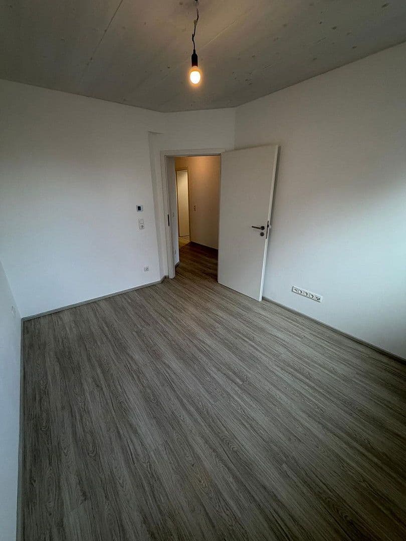 Prodej bytu 3+kk 90 m², Biebesheim am Rhein, Hessen Prodej bytu 3+kk 90 m², Biebesheim am Rhein, Hessen
