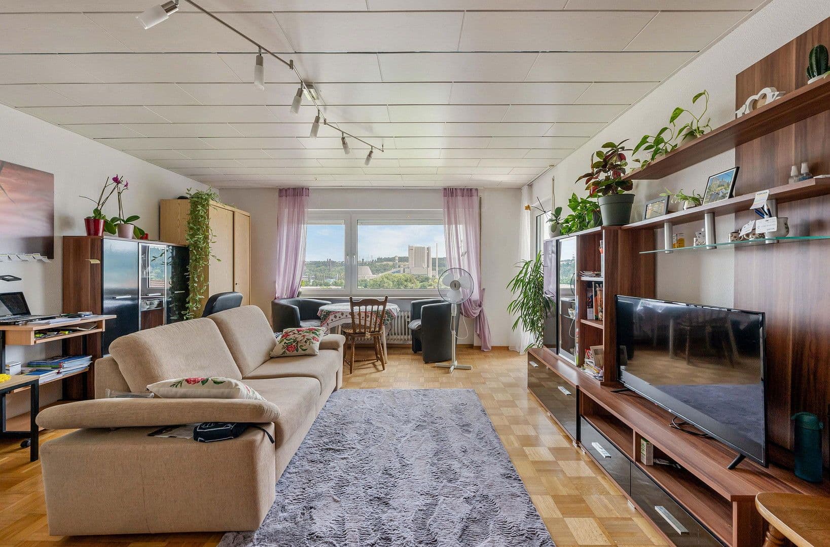 Prodej bytu 4+1 102 m², Esslingen am Neckar, Bádensko-Württembersko Prodej bytu 4+1 102 m², Esslingen am Neckar, Bádensko-Württembersko