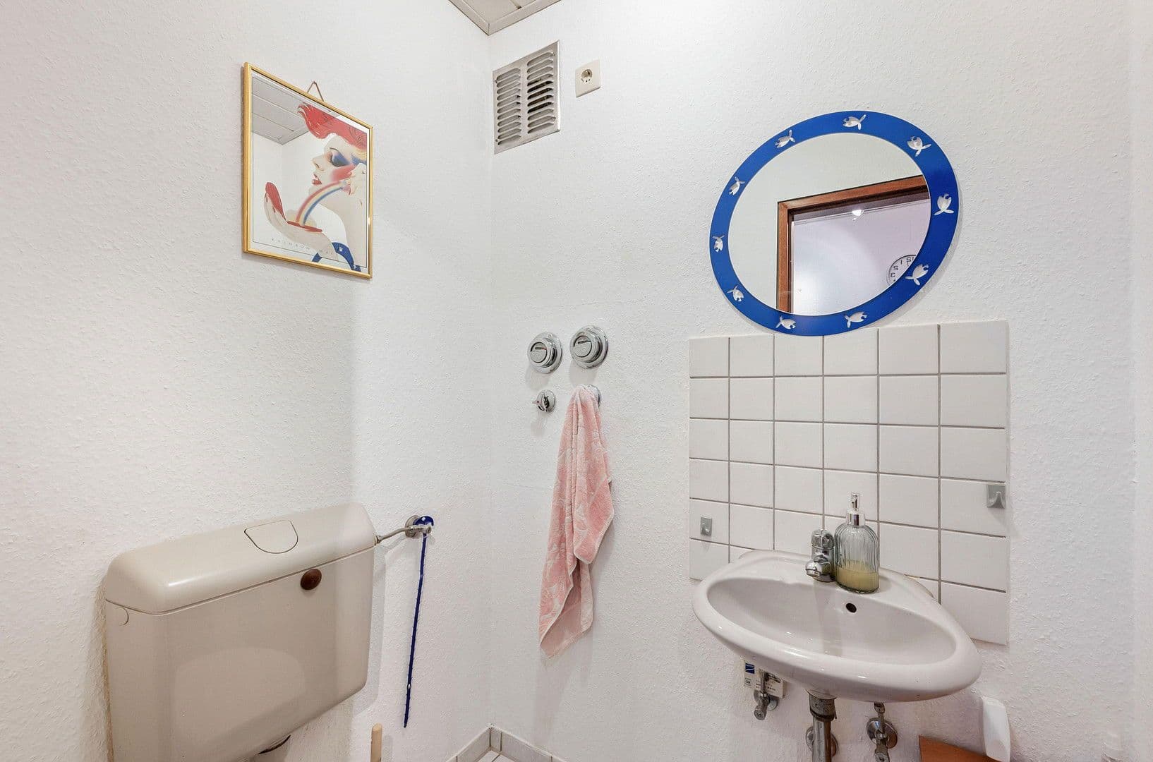 Prodej bytu 4+1 102 m², Esslingen am Neckar, Bádensko-Württembersko Prodej bytu 4+1 102 m², Esslingen am Neckar, Bádensko-Württembersko