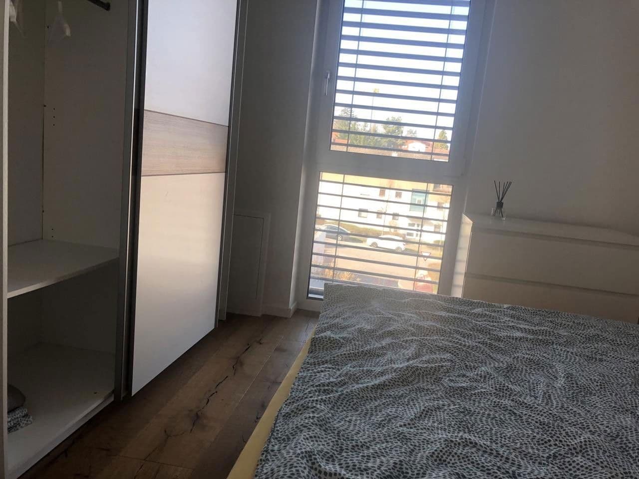 Pronájem bytu 2+1 40 m², Semmelweisstr. 2-1, Heilbronn, Bádensko-Württembersko Pronájem bytu 2+1 40 m², Semmelweisstr. 2-1, Heilbronn, Bádensko-Württembersko