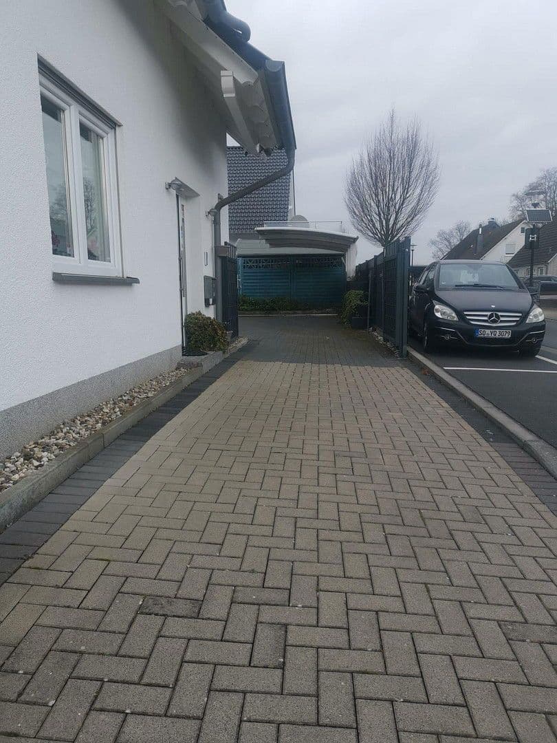 Prodej domu 173 m², pozemek 497 m², Werl, Severní Porýní-Vestfálsko Prodej domu 173 m², pozemek 497 m², Werl, Severní Porýní-Vestfálsko