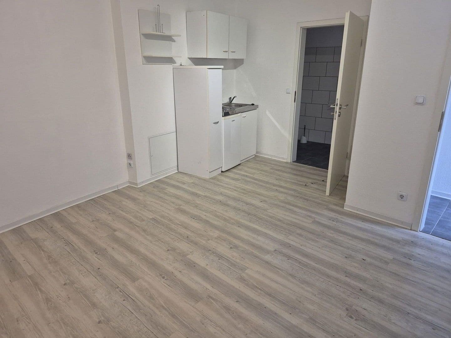 Pronájem domu 27 m², pozemek 240 m², Zellbach 70a, Clausthal-Zellerfeld, Dolní Sasko Pronájem domu 27 m², pozemek 240 m², Zellbach 70a, Clausthal-Zellerfeld, Dolní Sasko