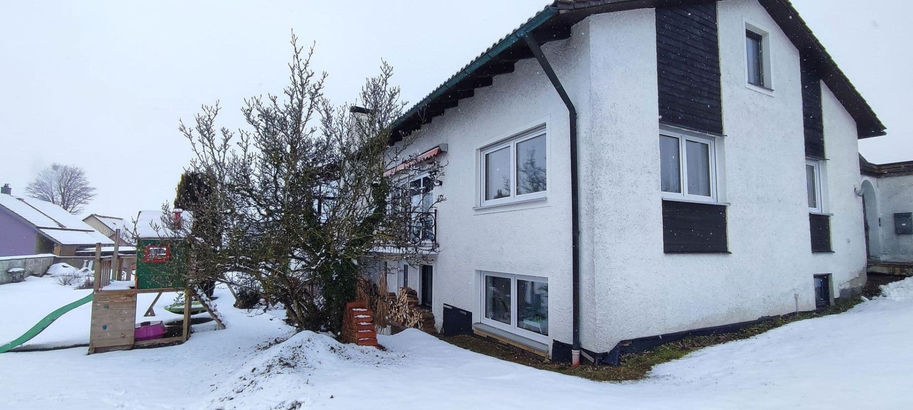 Prodej domu 253 m², pozemek 1.300 m², Monheim, Bavorsko Prodej domu 253 m², pozemek 1.300 m², Monheim, Bavorsko
