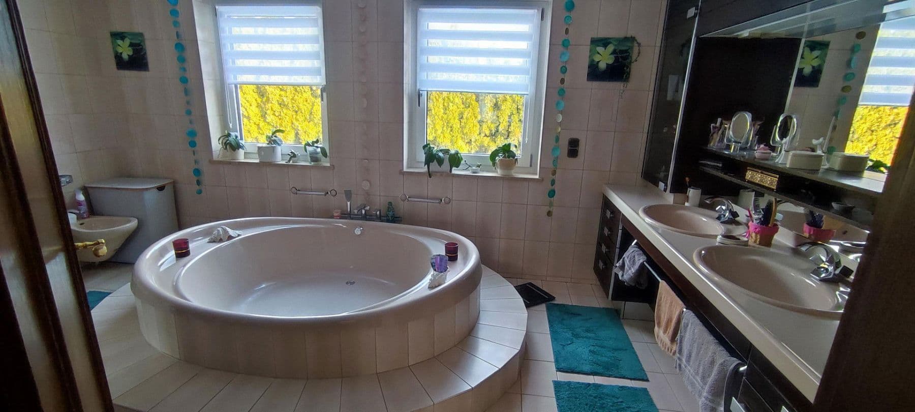 Prodej domu 253 m², pozemek 1.300 m², Monheim, Bavorsko Prodej domu 253 m², pozemek 1.300 m², Monheim, Bavorsko