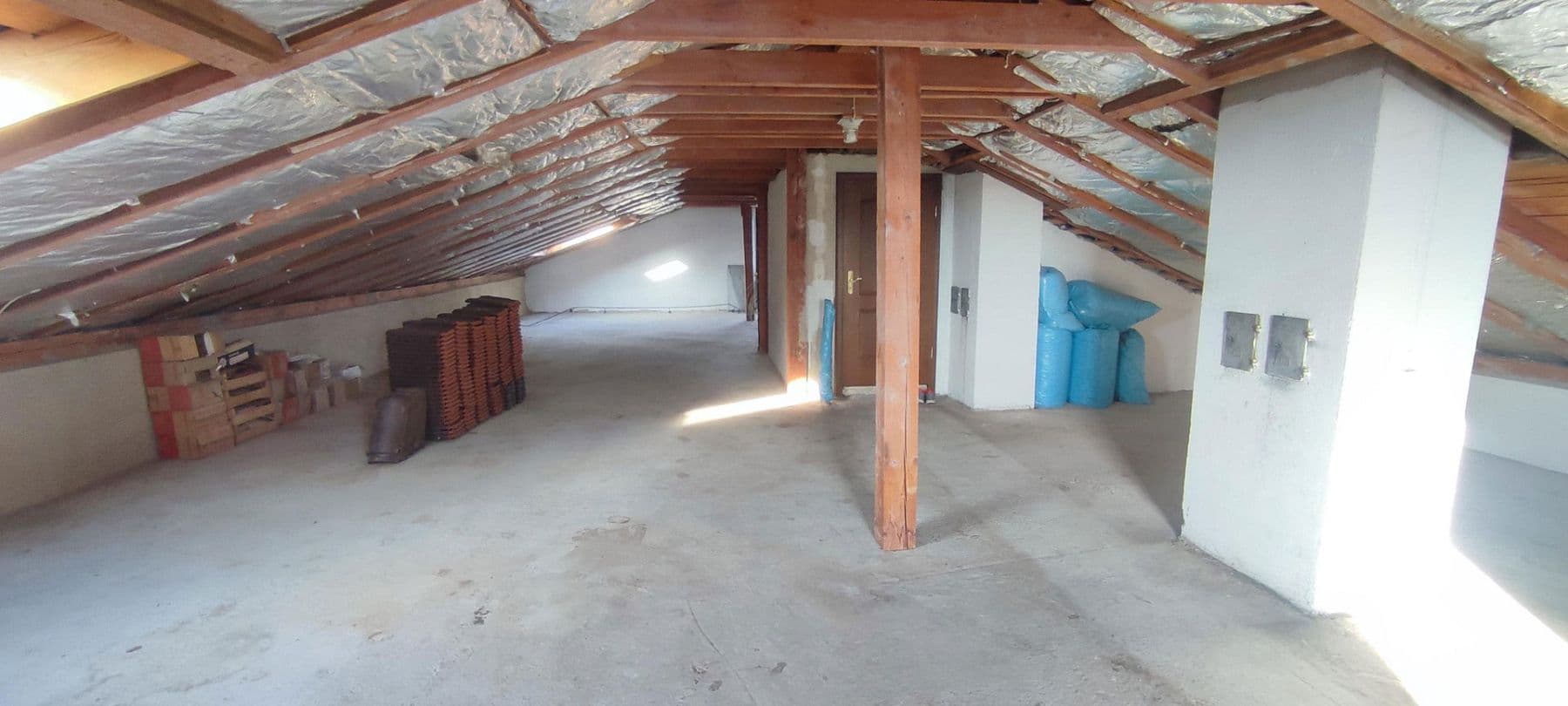 Prodej domu 253 m², pozemek 1.300 m², Monheim, Bavorsko Prodej domu 253 m², pozemek 1.300 m², Monheim, Bavorsko