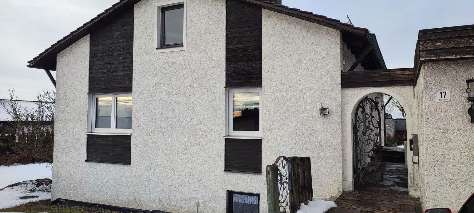 Prodej domu 253 m², pozemek 1.300 m², Monheim, Bavorsko Prodej domu 253 m², pozemek 1.300 m², Monheim, Bavorsko