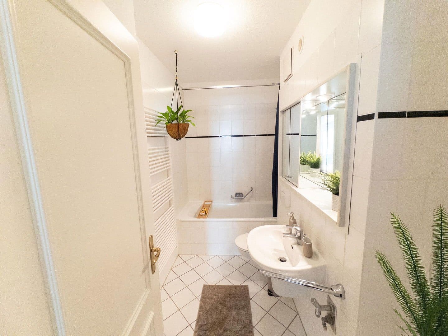 Pronájem bytu 2+1 54 m², Bernhard-Göring-Straße 116, Leipzig, Sasko Pronájem bytu 2+1 54 m², Bernhard-Göring-Straße 116, Leipzig, Sasko