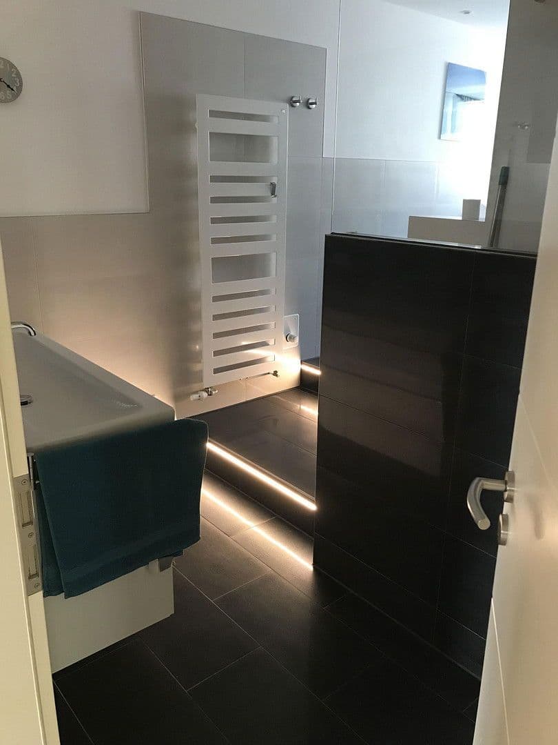 Prodej domu 300 m², pozemek 458 m², Groß-Zimmern, Hessen Prodej domu 300 m², pozemek 458 m², Groß-Zimmern, Hessen