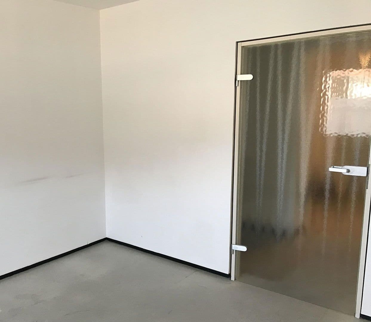 Prodej domu 300 m², pozemek 458 m², Groß-Zimmern, Hessen Prodej domu 300 m², pozemek 458 m², Groß-Zimmern, Hessen