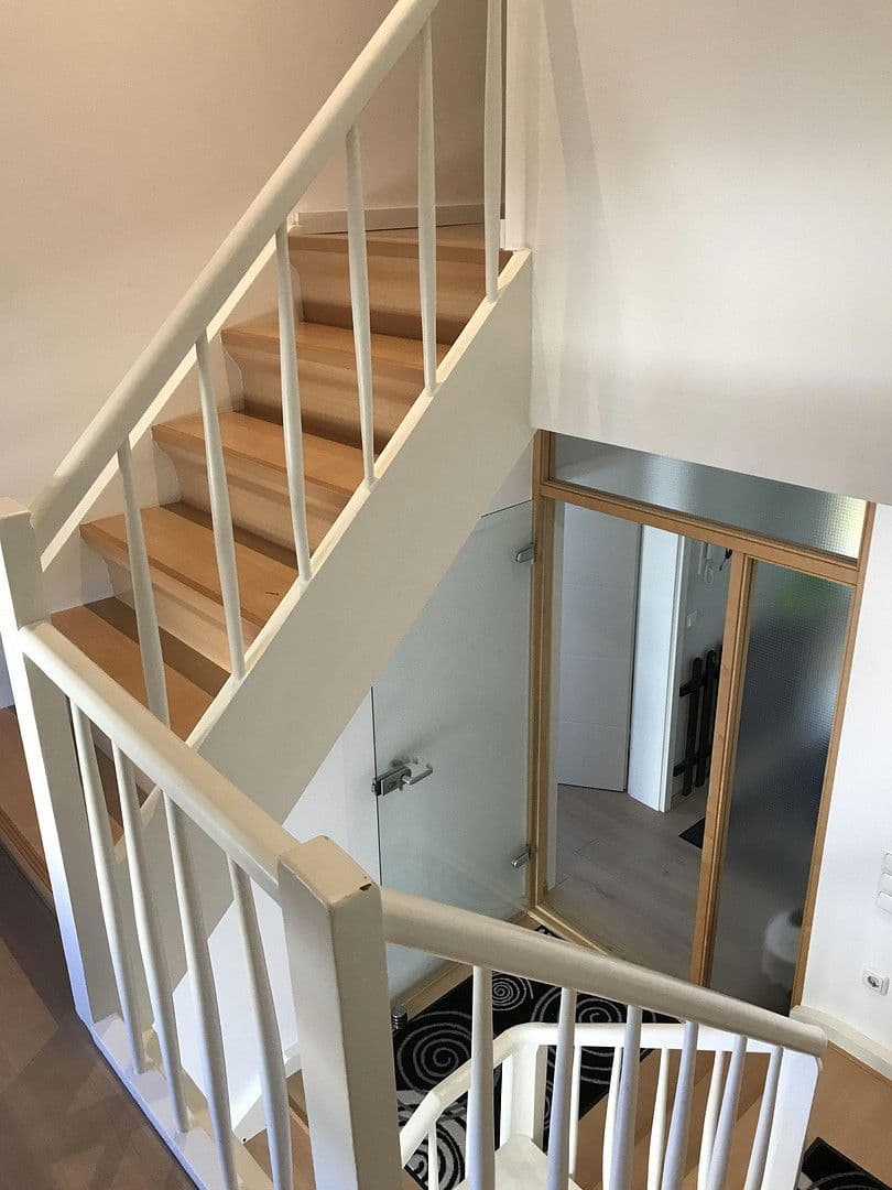 Prodej domu 300 m², pozemek 458 m², Groß-Zimmern, Hessen Prodej domu 300 m², pozemek 458 m², Groß-Zimmern, Hessen