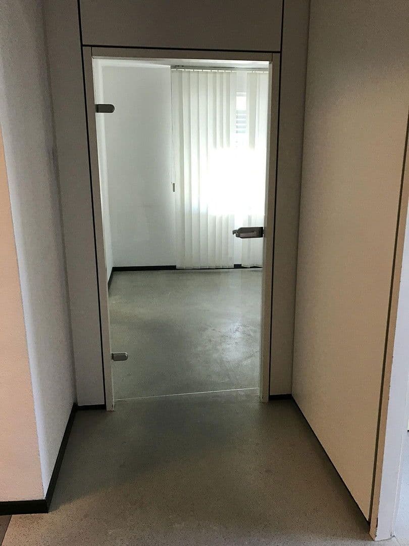 Prodej domu 300 m², pozemek 458 m², Groß-Zimmern, Hessen Prodej domu 300 m², pozemek 458 m², Groß-Zimmern, Hessen