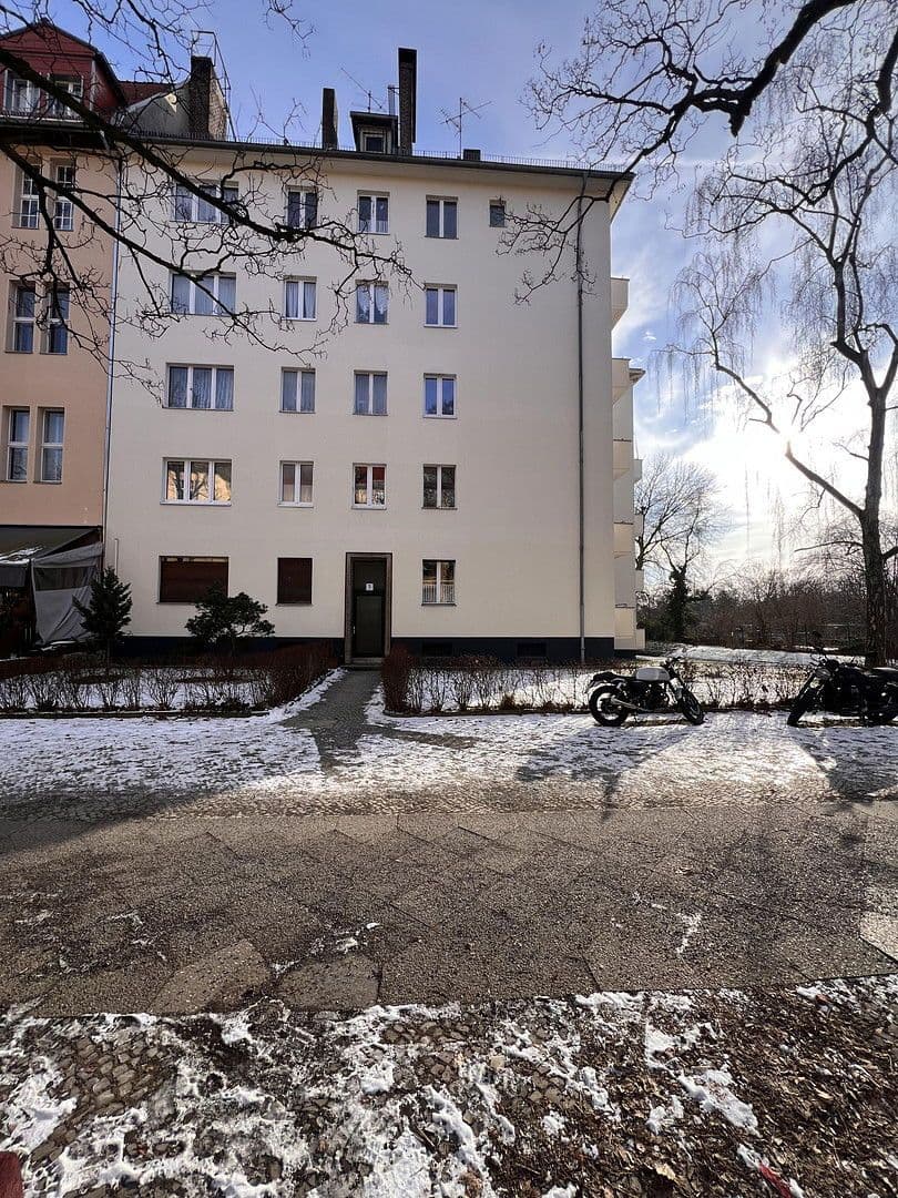 Prodej bytu 1+1 32 m², Eberbacher Str 3, Berlin, Berlín Prodej bytu 1+1 32 m², Eberbacher Str 3, Berlin, Berlín