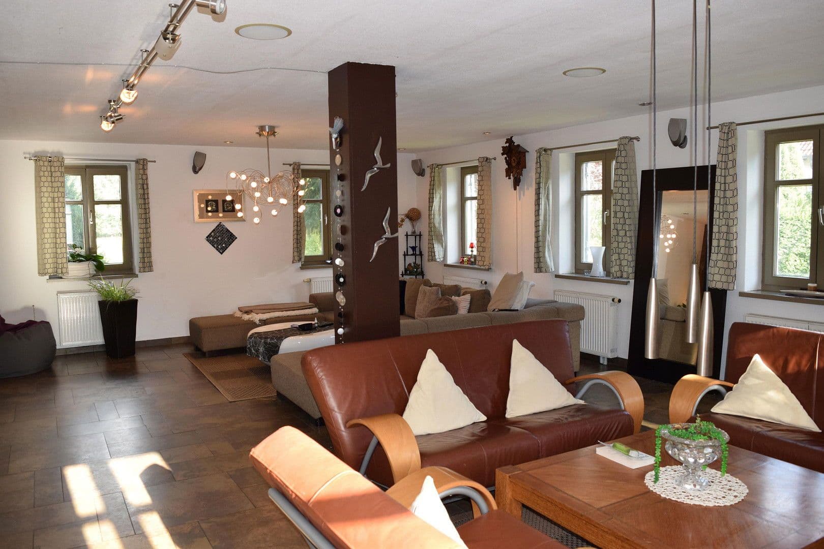 Prodej domu 450 m², pozemek 763 m², Oberreichenbach, Bavorsko Prodej domu 450 m², pozemek 763 m², Oberreichenbach, Bavorsko