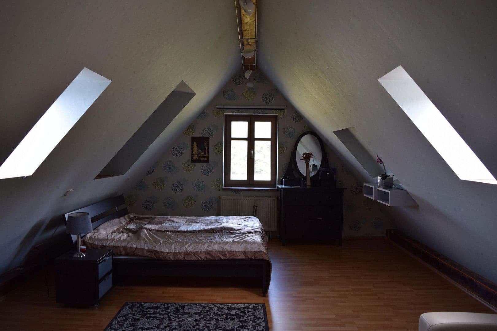 Prodej domu 450 m², pozemek 763 m², Oberreichenbach, Bavorsko Prodej domu 450 m², pozemek 763 m², Oberreichenbach, Bavorsko