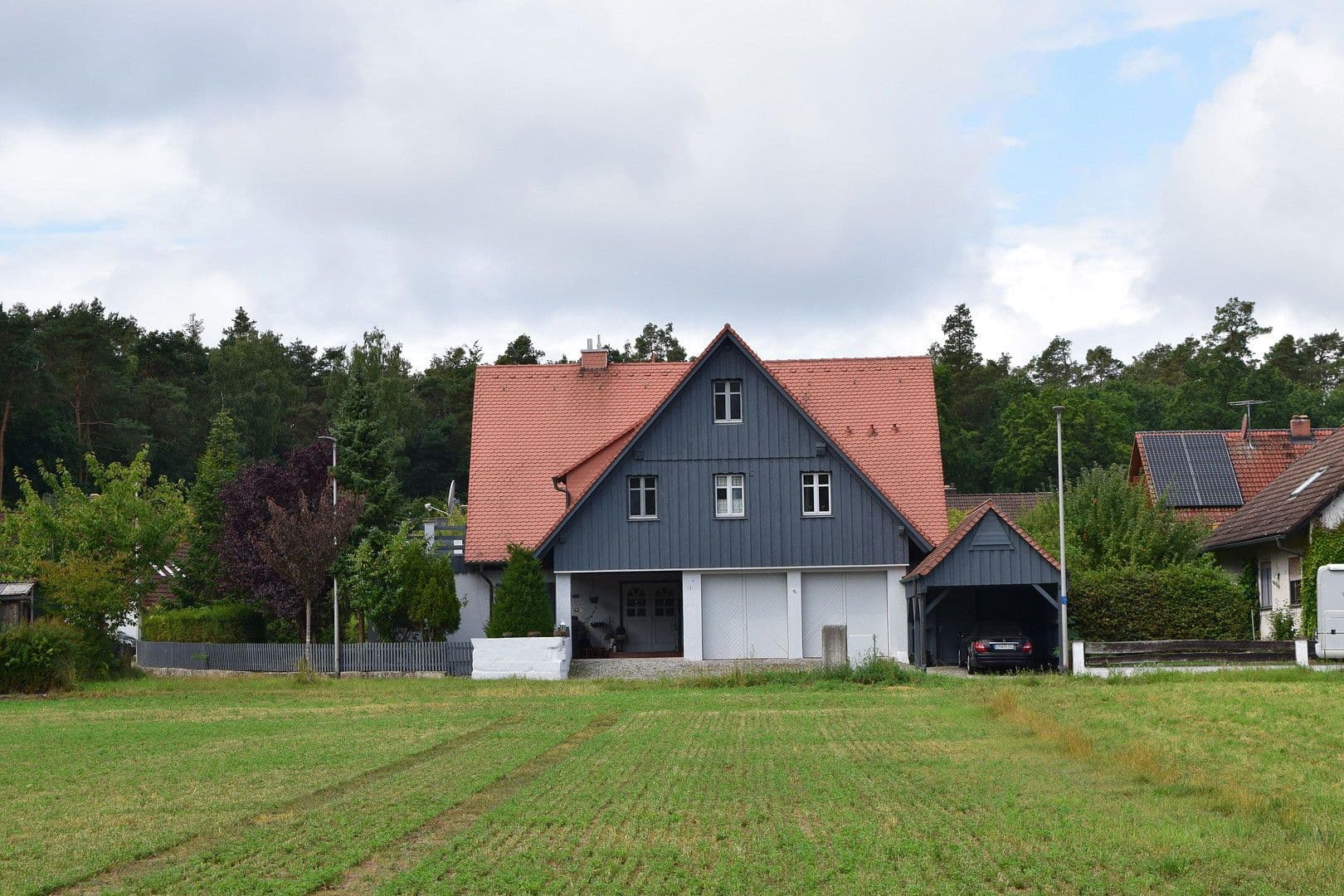 Prodej domu 450 m², pozemek 763 m², Oberreichenbach, Bavorsko Prodej domu 450 m², pozemek 763 m², Oberreichenbach, Bavorsko