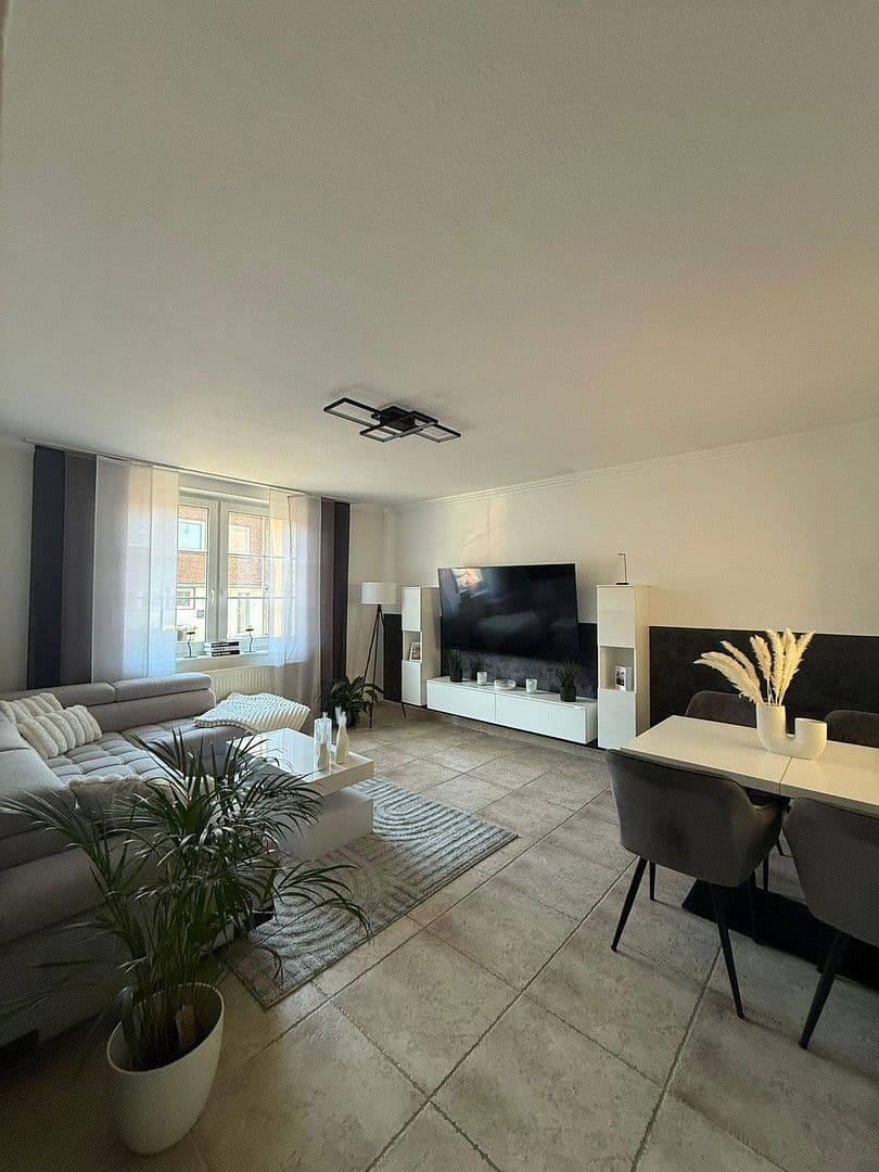 Pronájem bytu 2+1 60 m², Moers, Severní Porýní-Vestfálsko Pronájem bytu 2+1 60 m², Moers, Severní Porýní-Vestfálsko