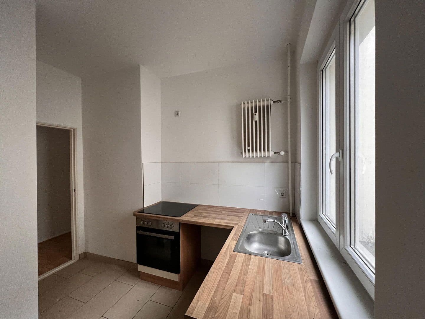 Prodej bytu 2+1 58 m², Eberbacher Str 3, Berlin, Berlín Prodej bytu 2+1 58 m², Eberbacher Str 3, Berlin, Berlín