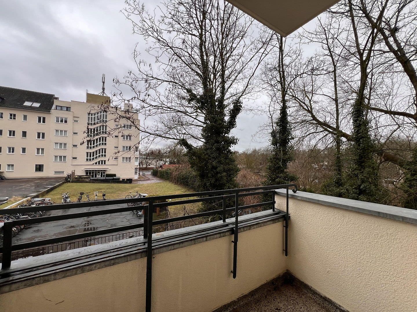 Prodej bytu 2+1 58 m², Eberbacher Str 3, Berlin, Berlín Prodej bytu 2+1 58 m², Eberbacher Str 3, Berlin, Berlín