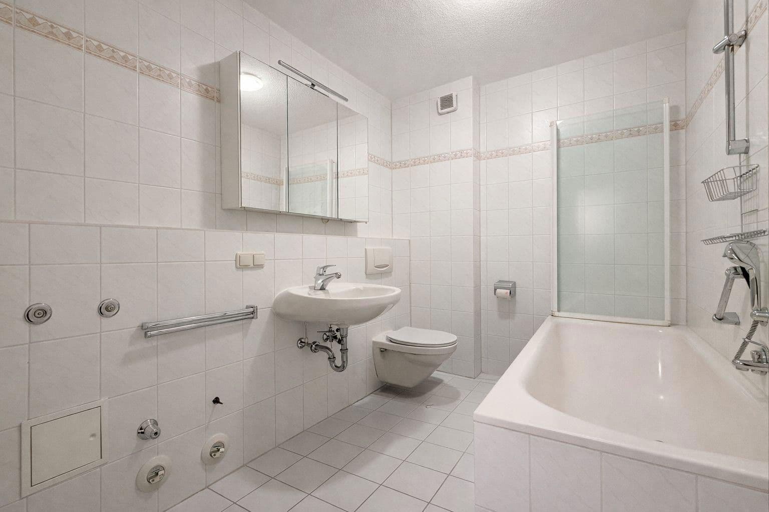 Pronájem bytu 1+kk 40 m², Ingelheim am Rhein, Porýní-Falc Pronájem bytu 1+kk 40 m², Ingelheim am Rhein, Porýní-Falc