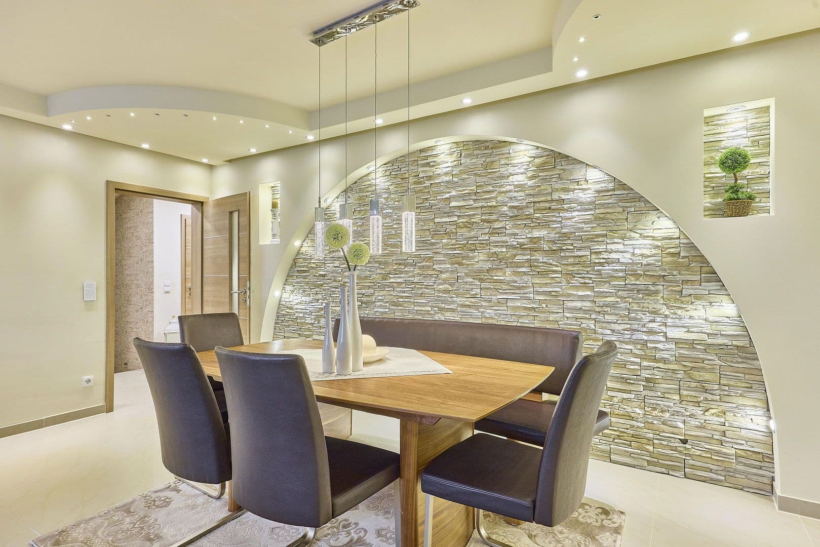 Prodej domu 180 m², pozemek 326 m², Christoph-Kröwerath-Str., 31, Ludwigshafen, Porýní-Falc Prodej domu 180 m², pozemek 326 m², Christoph-Kröwerath-Str., 31, Ludwigshafen, Porýní-Falc