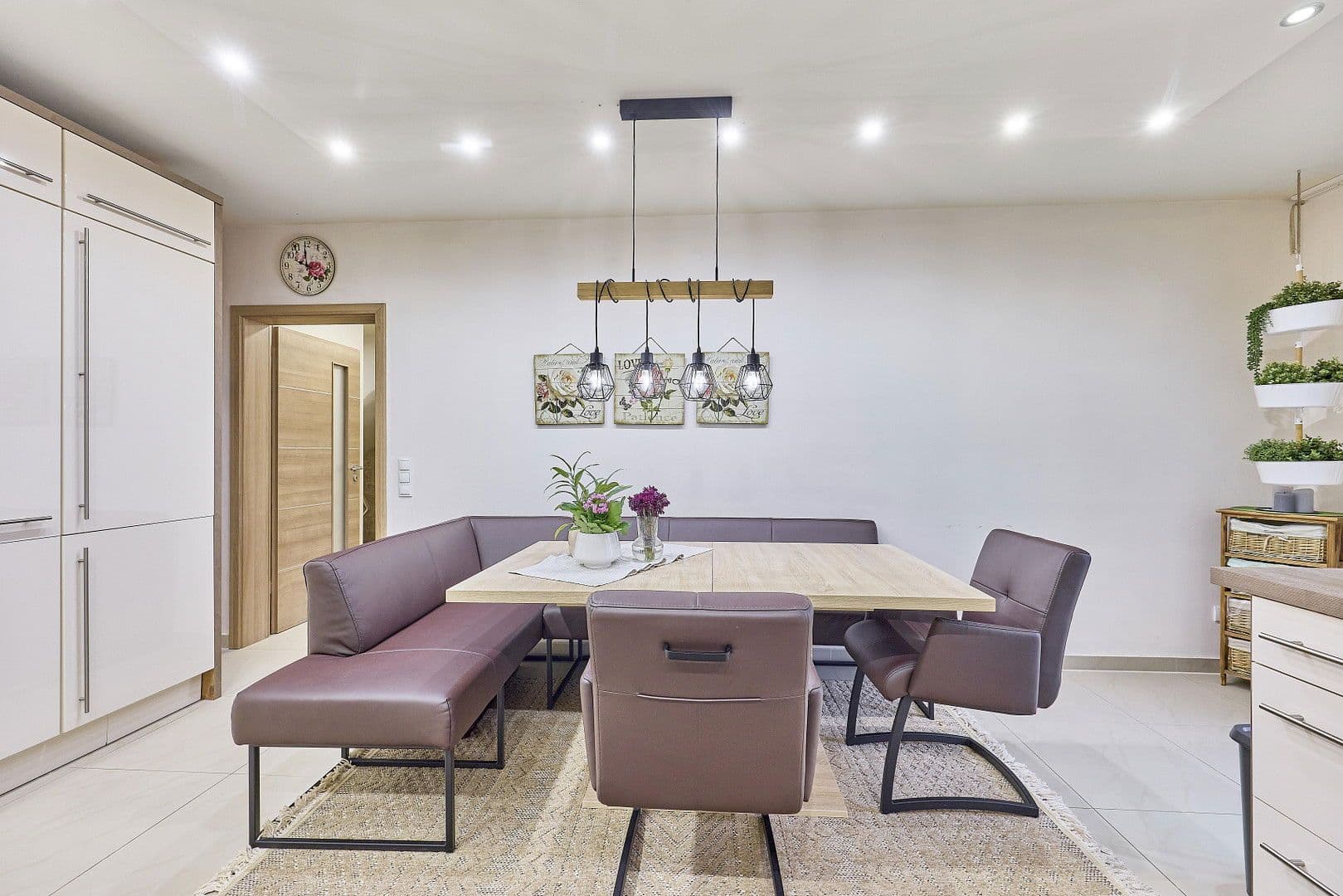 Prodej domu 180 m², pozemek 326 m², Christoph-Kröwerath-Str., 31, Ludwigshafen, Porýní-Falc Prodej domu 180 m², pozemek 326 m², Christoph-Kröwerath-Str., 31, Ludwigshafen, Porýní-Falc