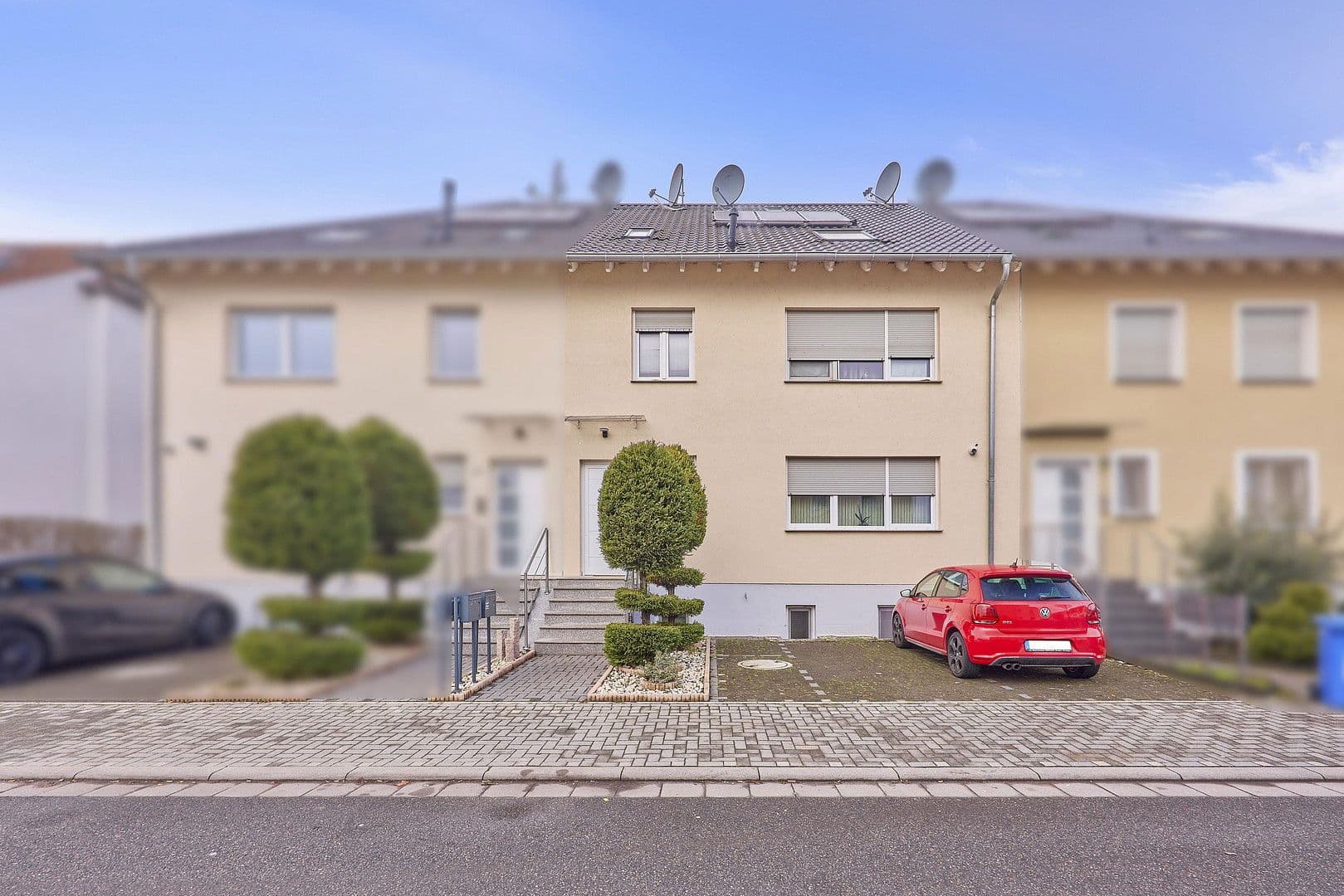 Prodej domu 180 m², pozemek 326 m², Christoph-Kröwerath-Str., 31, Ludwigshafen, Porýní-Falc Prodej domu 180 m², pozemek 326 m², Christoph-Kröwerath-Str., 31, Ludwigshafen, Porýní-Falc