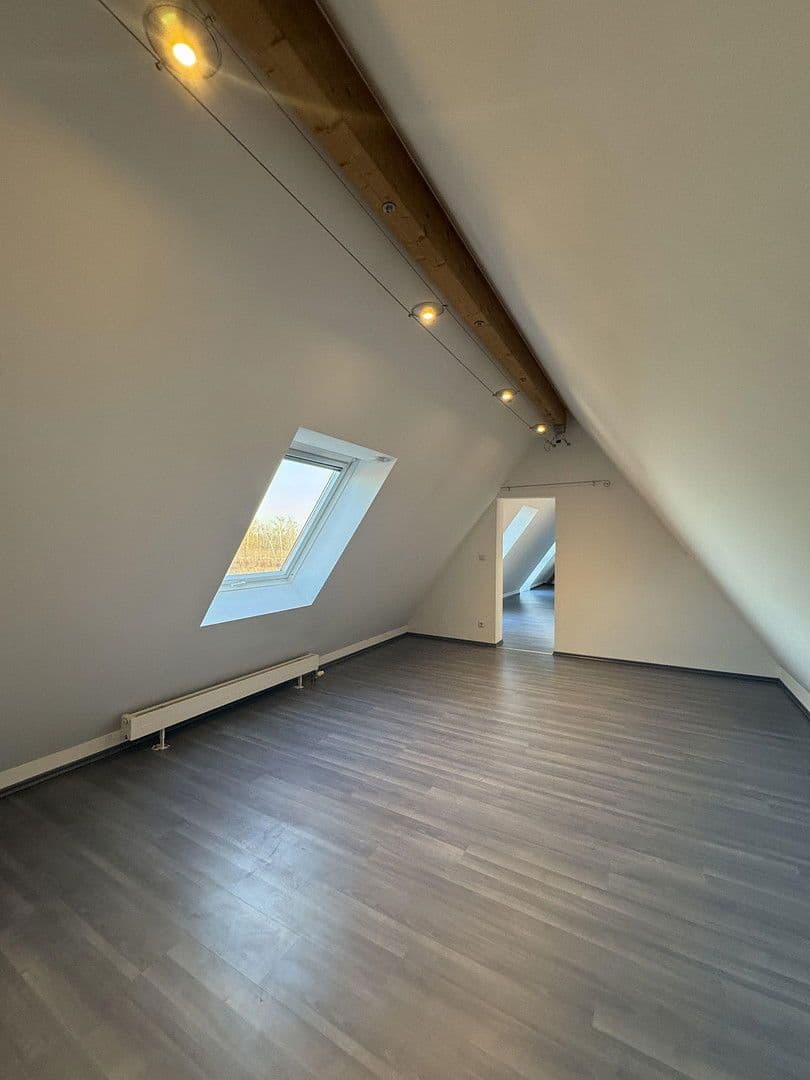 Pronájem bytu 4+1 98 m², Merianstraße 17, Maisach, Bavorsko Pronájem bytu 4+1 98 m², Merianstraße 17, Maisach, Bavorsko