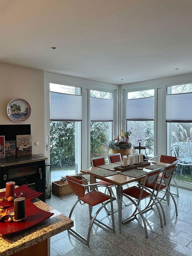 Pronájem domu 193 m², pozemek 400 m², Dortmund, Severní Porýní-Vestfálsko Pronájem domu 193 m², pozemek 400 m², Dortmund, Severní Porýní-Vestfálsko