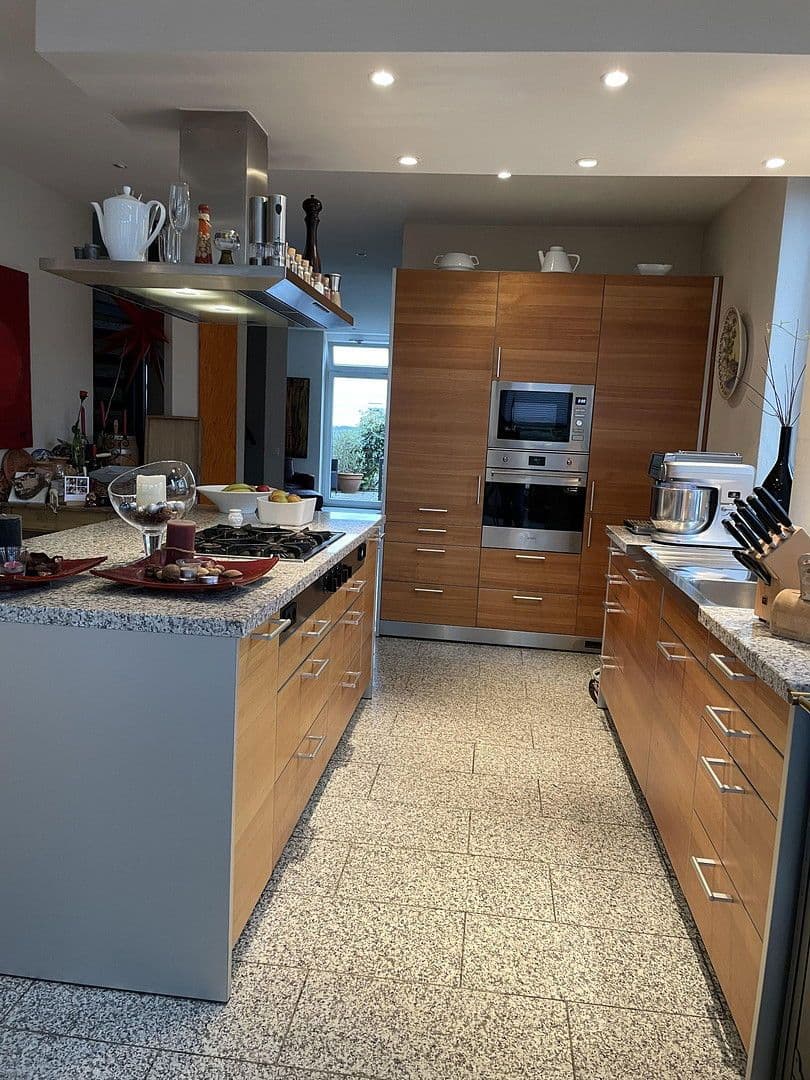 Pronájem domu 193 m², pozemek 400 m², Dortmund, Severní Porýní-Vestfálsko Pronájem domu 193 m², pozemek 400 m², Dortmund, Severní Porýní-Vestfálsko