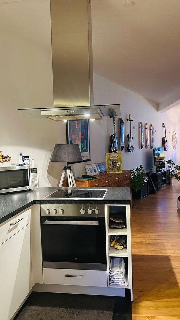 Prodej domu 265 m², pozemek 126 m², Michaelisstr.2, Šlesvik, Šlesvicko-Holštýnsko Prodej domu 265 m², pozemek 126 m², Michaelisstr.2, Šlesvik, Šlesvicko-Holštýnsko