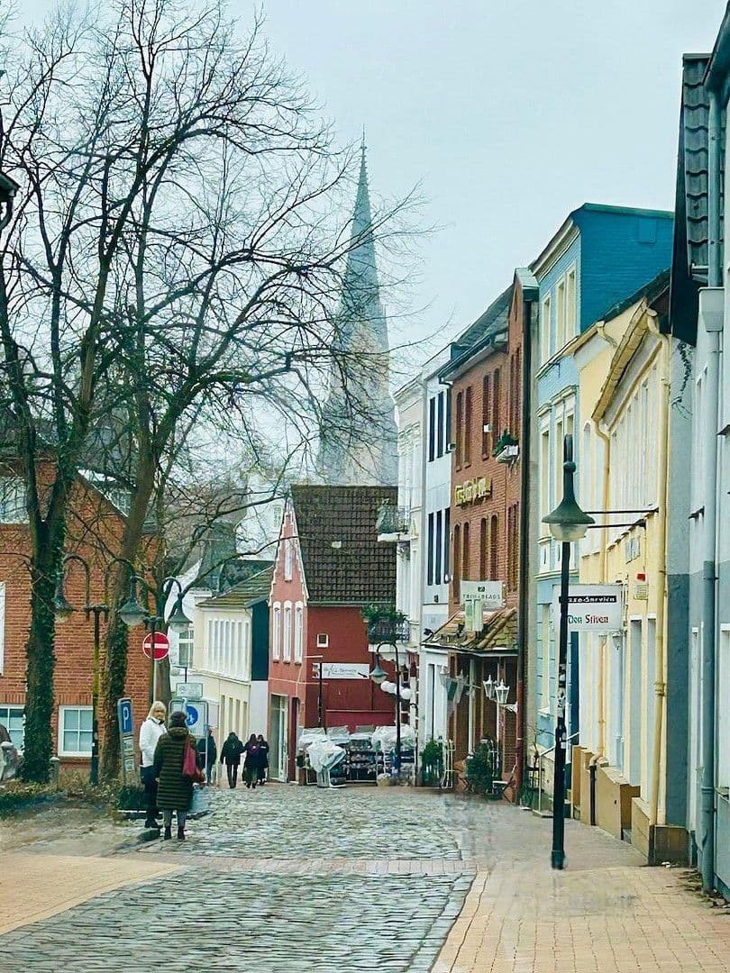 Prodej domu 265 m², pozemek 126 m², Michaelisstr.2, Šlesvik, Šlesvicko-Holštýnsko Prodej domu 265 m², pozemek 126 m², Michaelisstr.2, Šlesvik, Šlesvicko-Holštýnsko