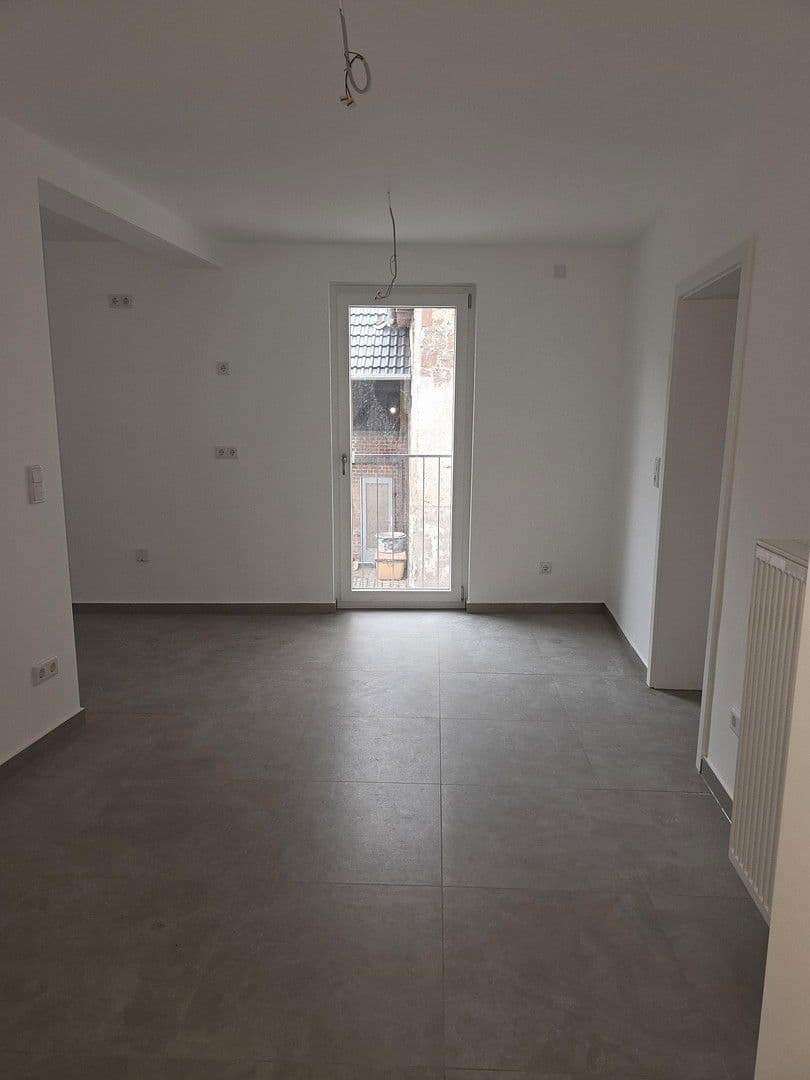 Pronájem bytu 3+1 87 m², Reinheim, Hessen Pronájem bytu 3+1 87 m², Reinheim, Hessen