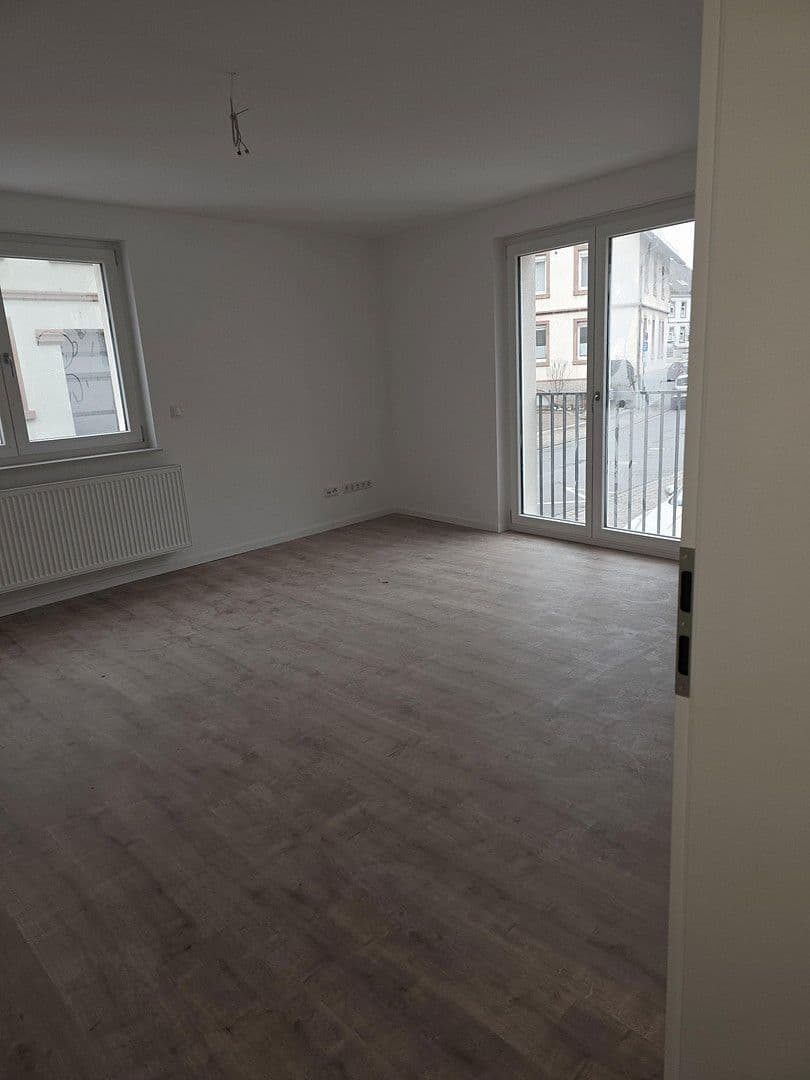 Pronájem bytu 3+1 87 m², Reinheim, Hessen Pronájem bytu 3+1 87 m², Reinheim, Hessen