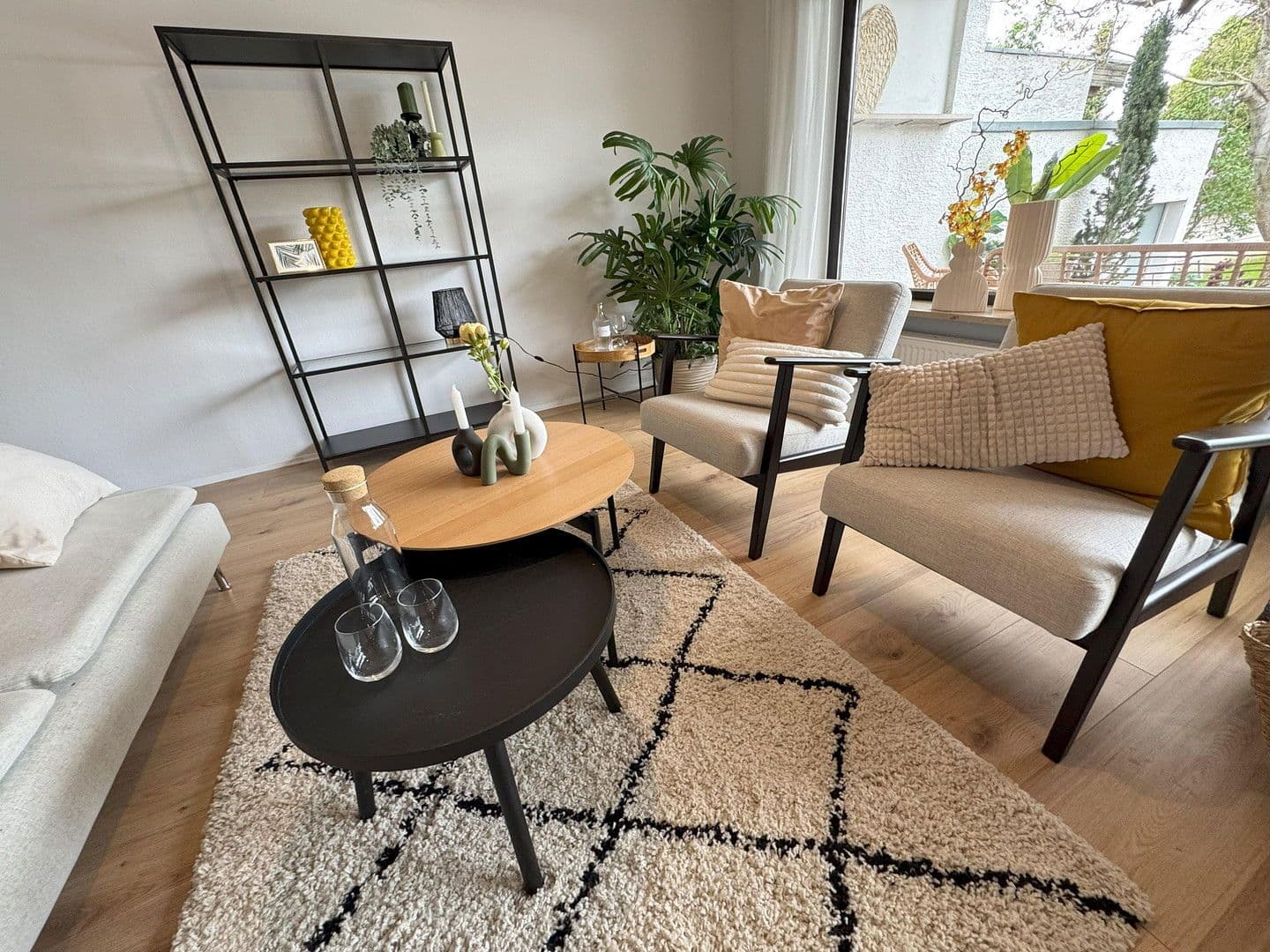 Pronájem domu 115 m², pozemek 600 m², Paderborn, Severní Porýní-Vestfálsko Pronájem domu 115 m², pozemek 600 m², Paderborn, Severní Porýní-Vestfálsko