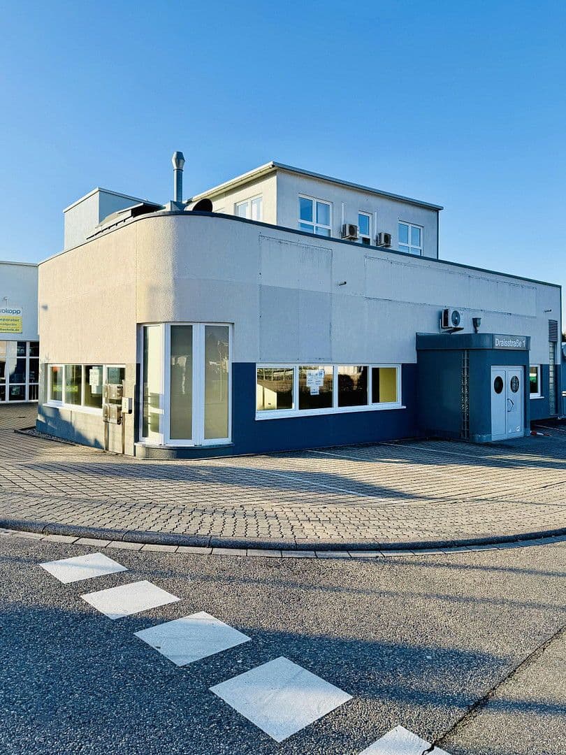 Pronájem nebytového prostoru 230 m², Draisstraße 1, Karlsbad, Bádensko-Württembersko Pronájem nebytového prostoru 230 m², Draisstraße 1, Karlsbad, Bádensko-Württembersko