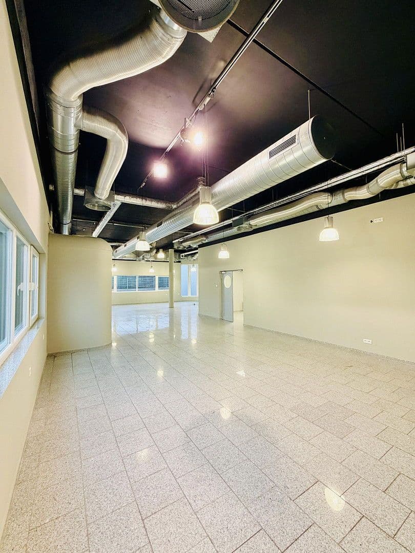 Pronájem nebytového prostoru 230 m², Draisstraße 1, Karlsbad, Bádensko-Württembersko Pronájem nebytového prostoru 230 m², Draisstraße 1, Karlsbad, Bádensko-Württembersko