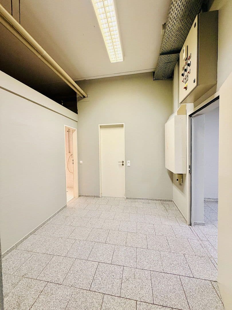 Pronájem nebytového prostoru 230 m², Draisstraße 1, Karlsbad, Bádensko-Württembersko Pronájem nebytového prostoru 230 m², Draisstraße 1, Karlsbad, Bádensko-Württembersko