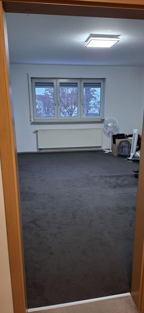 Pronájem bytu 3+1 73 m², Birkenallee 33 A, Bubenreuth, Bavorsko Pronájem bytu 3+1 73 m², Birkenallee 33 A, Bubenreuth, Bavorsko