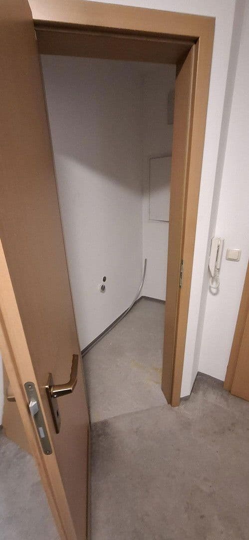 Pronájem bytu 3+1 73 m², Birkenallee 33 A, Bubenreuth, Bavorsko Pronájem bytu 3+1 73 m², Birkenallee 33 A, Bubenreuth, Bavorsko