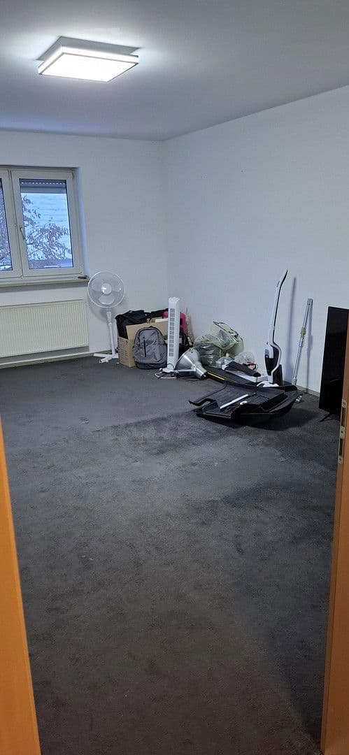 Pronájem bytu 3+1 73 m², Birkenallee 33 A, Bubenreuth, Bavorsko Pronájem bytu 3+1 73 m², Birkenallee 33 A, Bubenreuth, Bavorsko