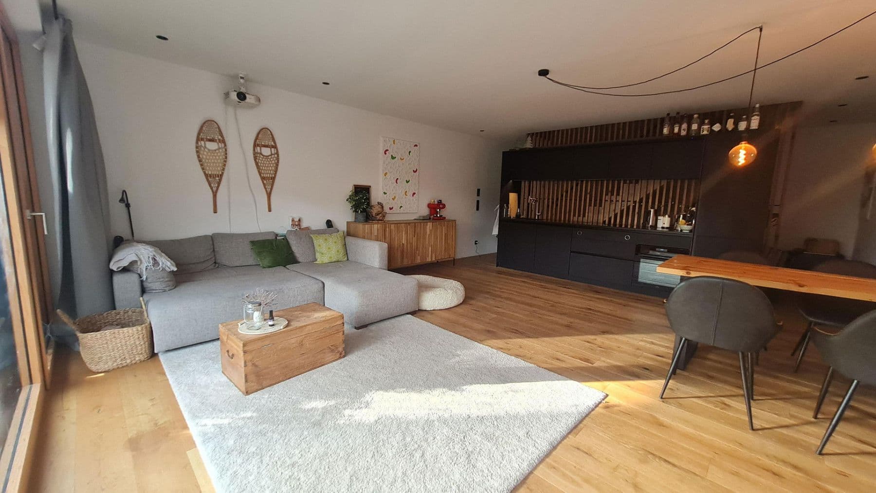 Pronájem domu 150 m², pozemek 160 m², Rosenheimer Str. 72b, Branneburg, Bavorsko Pronájem domu 150 m², pozemek 160 m², Rosenheimer Str. 72b, Branneburg, Bavorsko