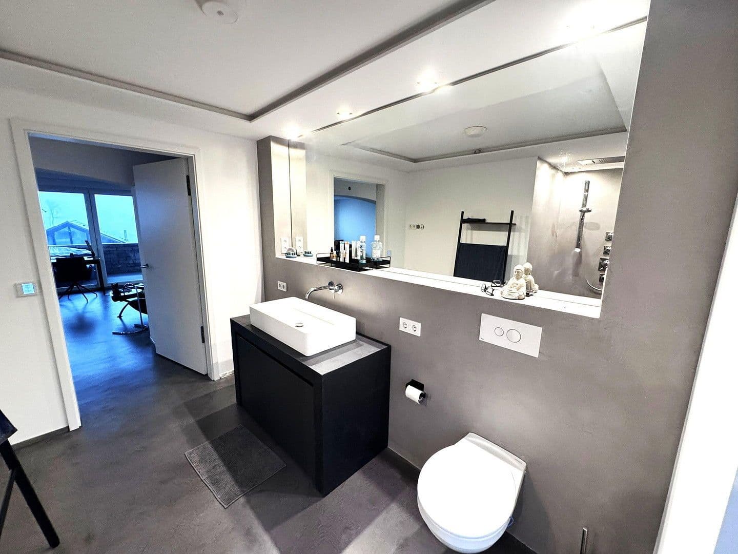 Pronájem bytu 2+1 112 m², Lüdenscheid, Severní Porýní-Vestfálsko Pronájem bytu 2+1 112 m², Lüdenscheid, Severní Porýní-Vestfálsko