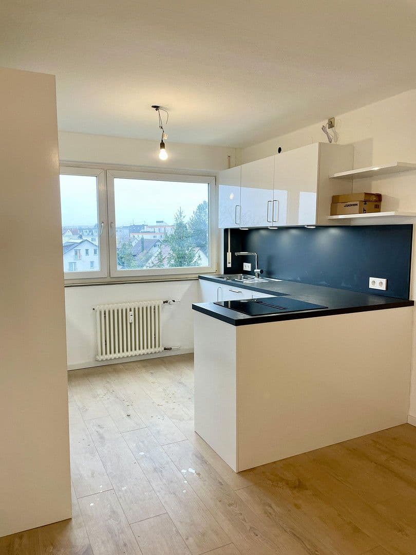 Pronájem bytu 3+kk 87 m², Seeäckerstrasse 23, Leonberg, Bádensko-Württembersko Pronájem bytu 3+kk 87 m², Seeäckerstrasse 23, Leonberg, Bádensko-Württembersko